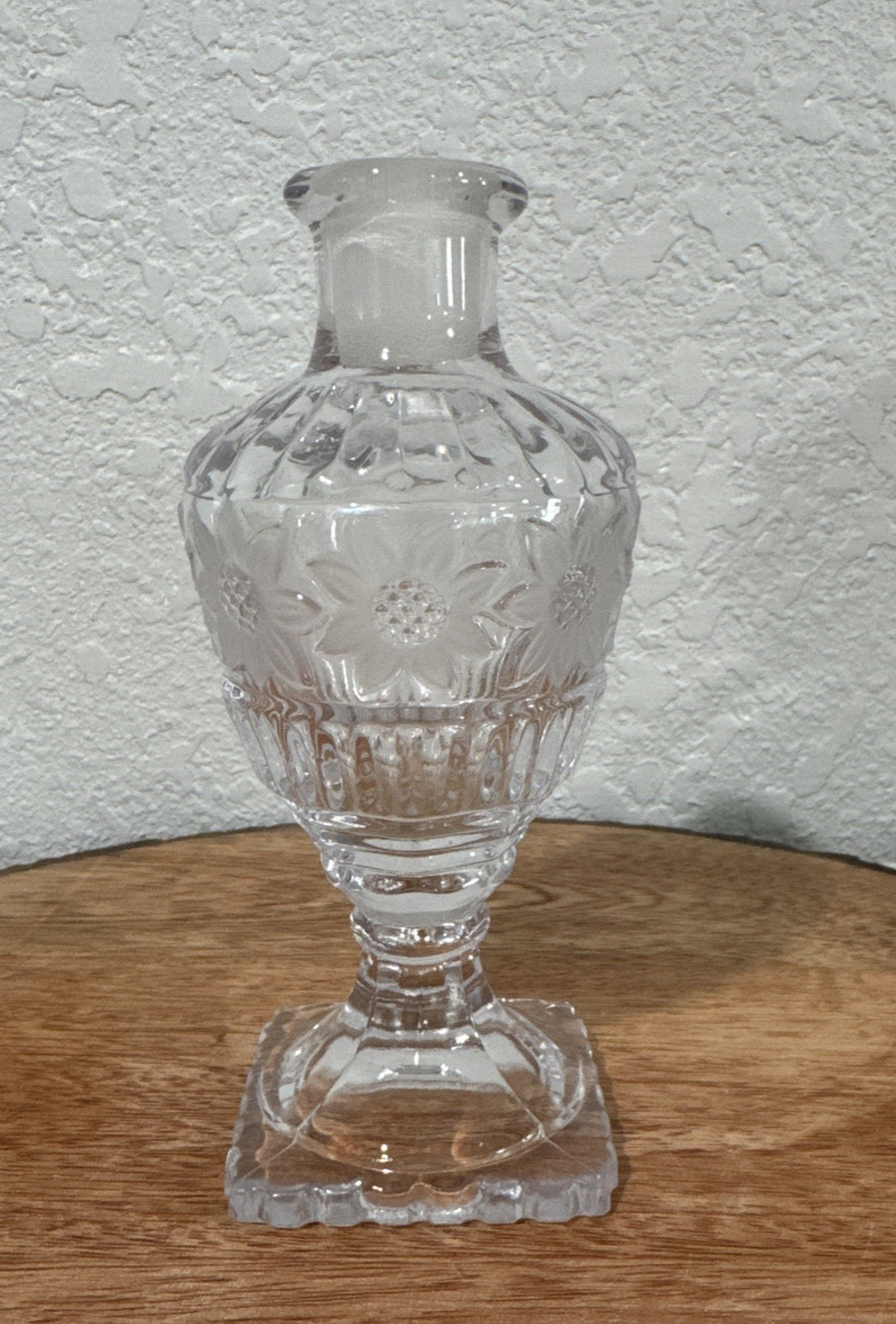 VTG Imperial Glass Co. For Irice 1940’s Sunflower Perfume Bottle * No Stopper